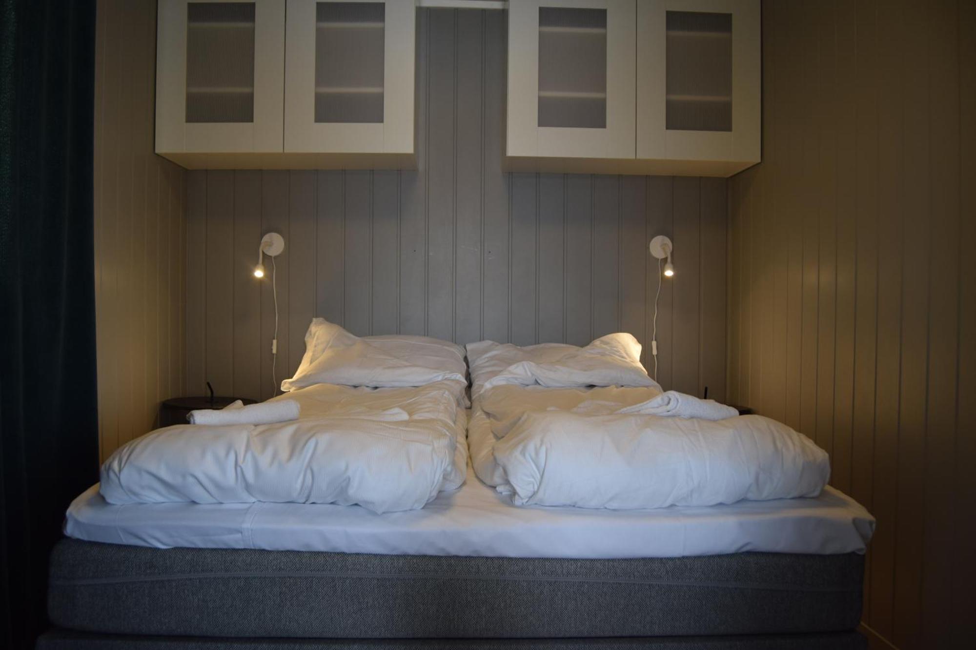 Villa Nydelig Hytte Med Fantastisk Beliggenhet Ved Sjoen à Laupstad Extérieur photo